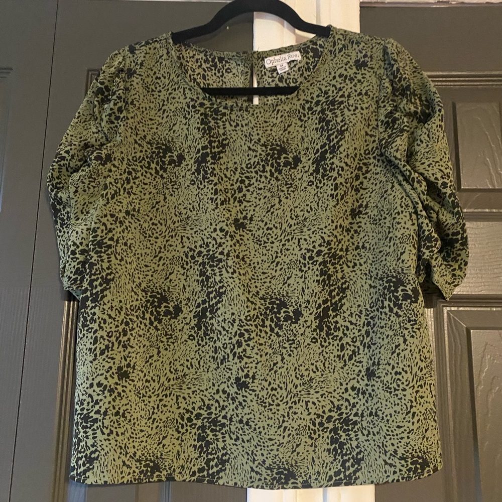 Green Patterned Women's Top